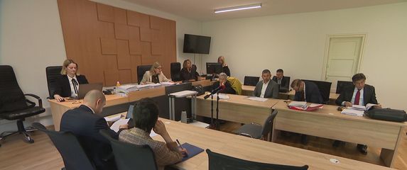 Nastavljeno suđenje bivšim ministrima - 2