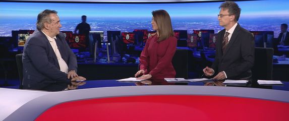 Ivica Mandić i voditelji Dnevnika Nove TV