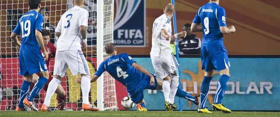 Robert Vittek zabija za 2:0