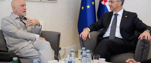 John Malkovich i Andrej Plenković