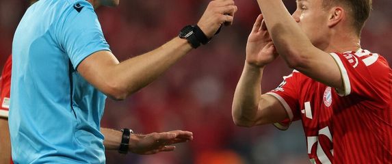 Kimmich vs Pinheiro