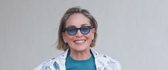 Sharon Stone nosi muški kaput brenda Perte D'ego - 2