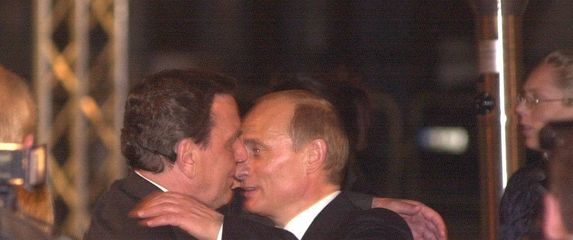 Gerhard Schröder, Vladimir Putin