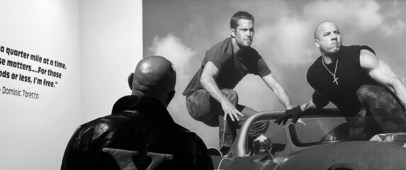 Glumac Vin Diesel u posjeti muzeju i izložbi iz filma Brzi i žestoki