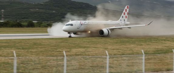 Avion - 1