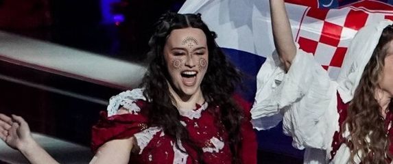 Lara Brtan, Lelek - 1