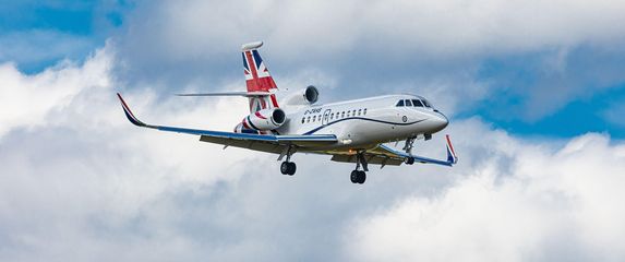 Zrakoplov Dassault falcon 900LX britanske vlade