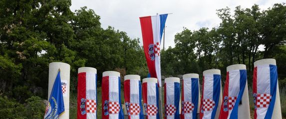 Spomenik poginulim braniteljima župe sv. Roka Vinjani