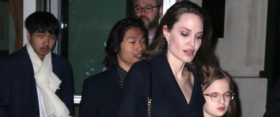 Maddox Jolie - 9