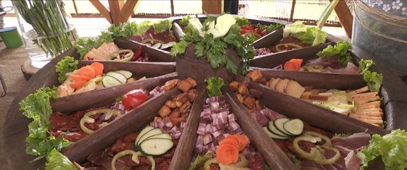 Nedovoljno domaćeg u turizmu (Foto: Dnevnik.hr) - 2