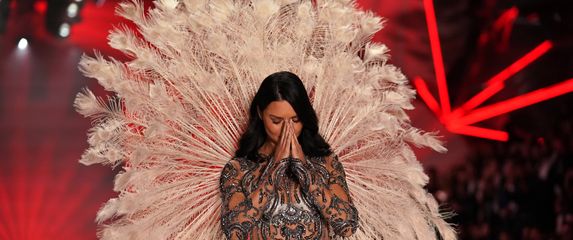 Adriana Lima (Foto: AFP)