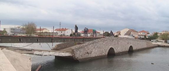 Obnova mosta u Ninu (Foto: Dnevnik.hr)