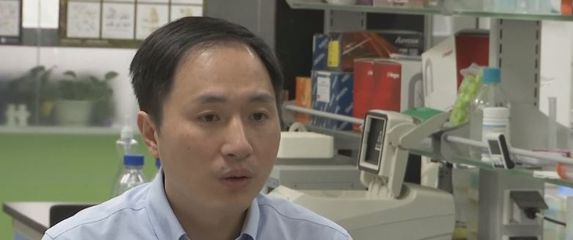 Kineski znanstvenik He Jiankui (Screenshot: AP)