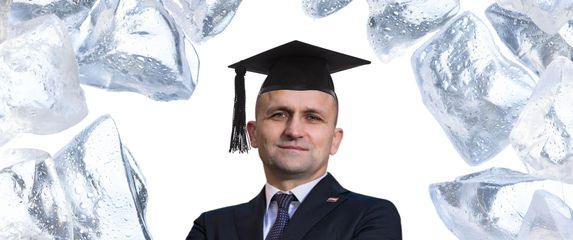 Ministar Ivan Anušić odlučio je zamrznuti svoj studentski status