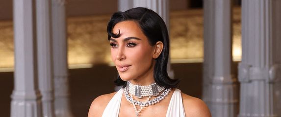 Kim Kardashian na LACMA Art+Film gala večeri