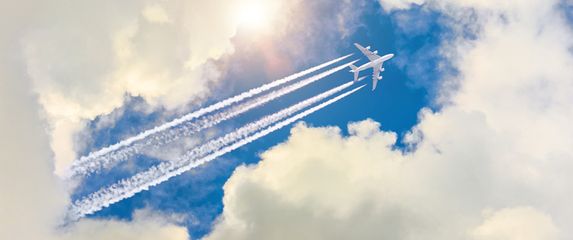 Putnički zrakoplov u letu