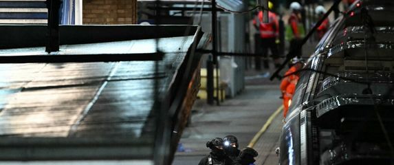 Napad u vlaku Engleskoj