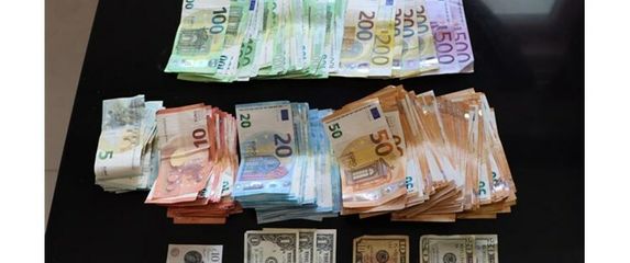 Pronađena veća količina droge i novac od prodaje droge