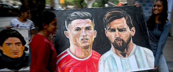 Slika Ronalda i Messija