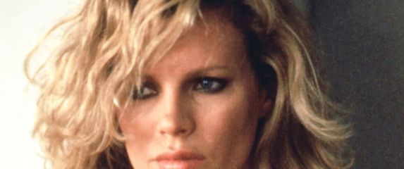 Slojeviti bob nosila je i Kim Basinger