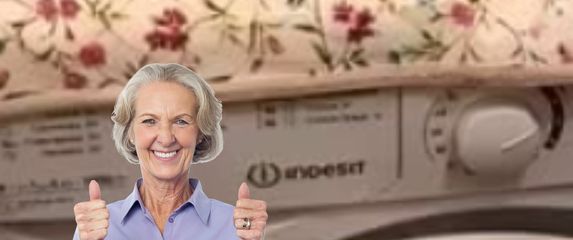 Neobična perilica rublja i ponosna baka