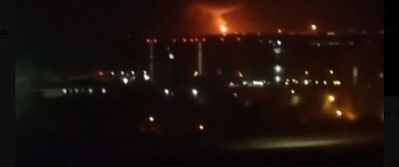 Rafinerija u plamenu