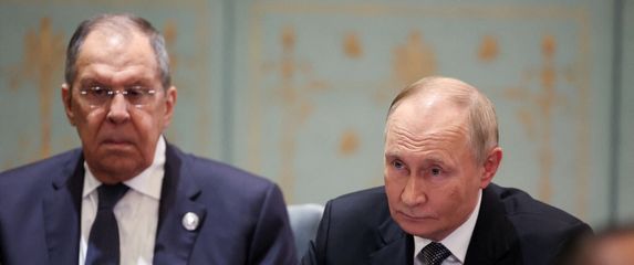 Sergej Lavrov i Vladimir Putin