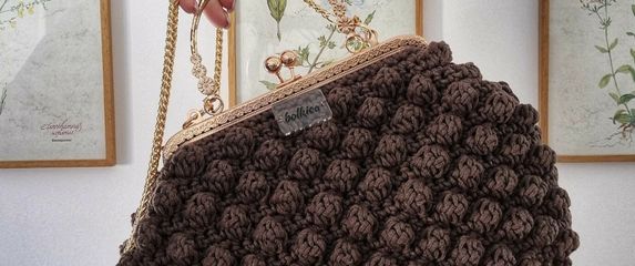 Hrvatski brend Bolkica ima prekrasne heklane torbe, ruksake, kape, naušnice, pa čak i kaputiće i futrole za knjige - 12