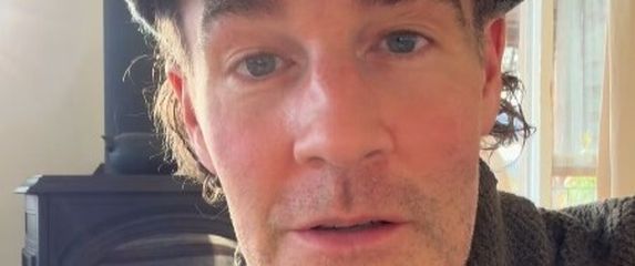 James Van Der Beek - 1