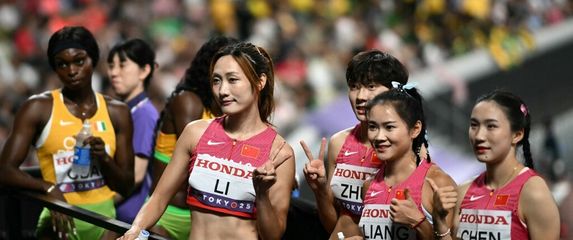 Yuting Li, Xie Zhenye, Liang Xiaojing i Chen Yujie