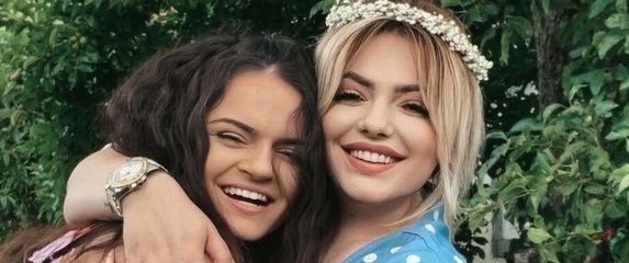 Andrea i Ariana Fabric - 1