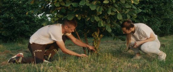 Kako su brat i sestra iz Đakova stvorili slatku priču od domaćeg lješnjaka