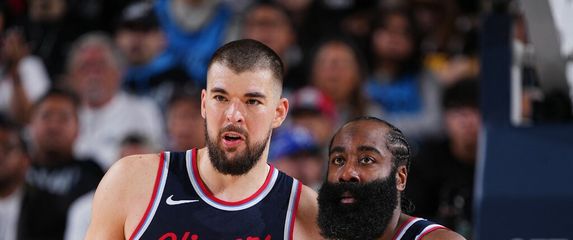 Ivica Zubac i James Harden