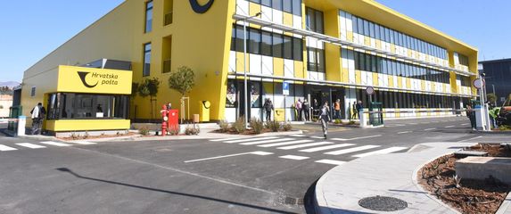 Zgrada Hrvatske pošte u Kukljanovu