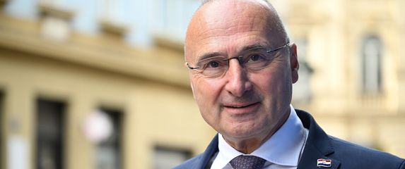 Gordan Grlić Radman