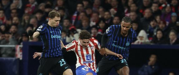 Nicolo Barella, Julian Alvarez i Manuel Akanji