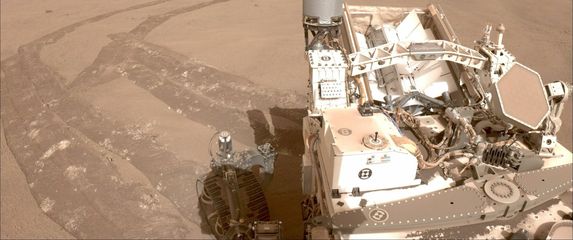 Rover Perseverance na Marsu