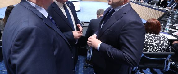 Andrija Mikulić - 1