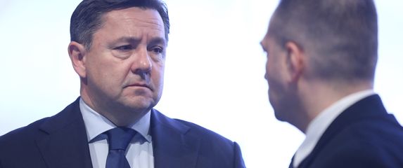 Andrija Mikulić - 4