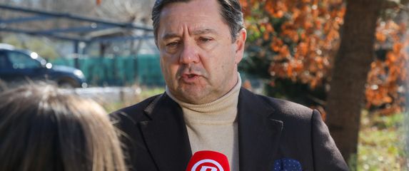 Andrija Mikulić - 6