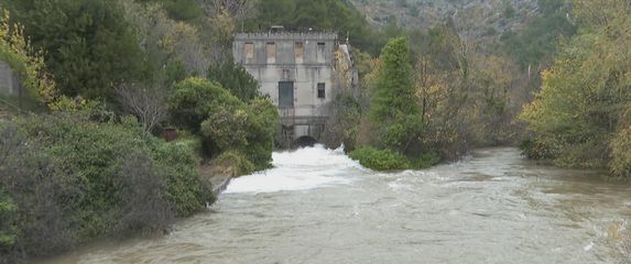 Nabujala rijeka Jadro - 1