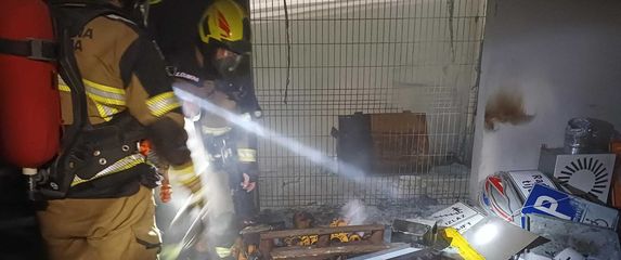 Požar u Arena Centru