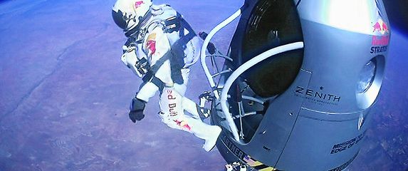 Godišnjica skoka s ruba svemira neustrašivog Felixa Baumgartnera