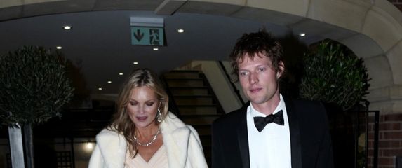 Kate Moss i Nikolai von Bismarck (Foto: Profimedia)