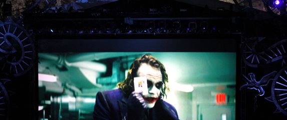 Heath Ledger ulozi zlikovca Jokera (Foto: AFP)