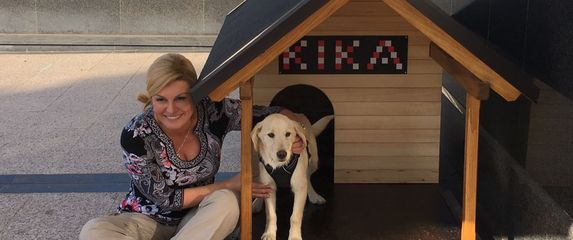 Predsjednica i Kika na Pantovčaku (Foto: Dnevnik.hr)