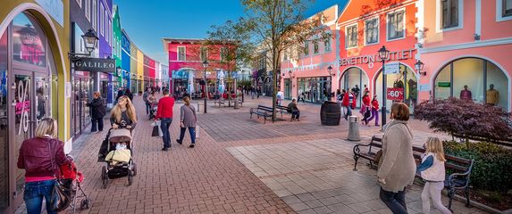 Roses slavi 10. rođendan