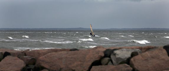 Windsurfer (Foto: AFP)