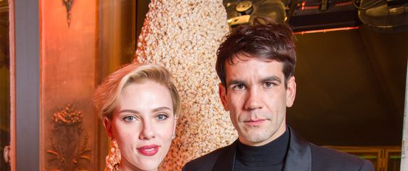 Scarlett Johansson i Romain Dauriac (Foto: Getty Images)