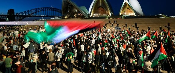 Stotine pobornika Palestine marširale ulicama Sydneyja